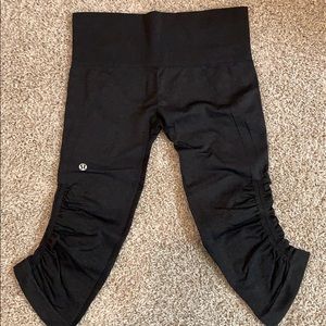 EUC Grey Lululemon In The Flow Crop pants